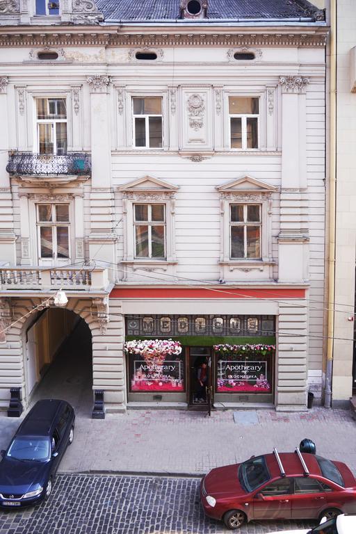Apartment On Svobody Avenue Lviv Extérieur photo