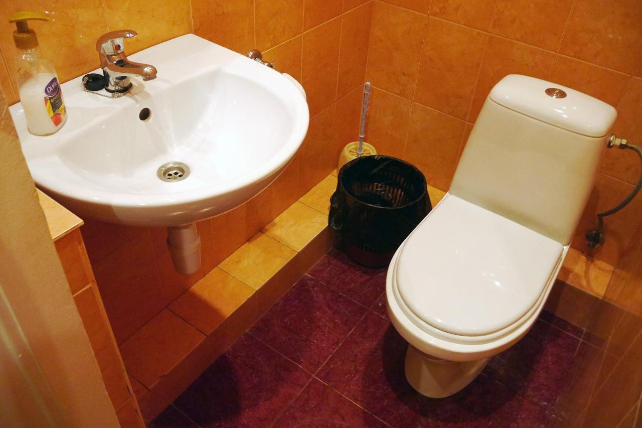 Apartment On Svobody Avenue Lviv Extérieur photo